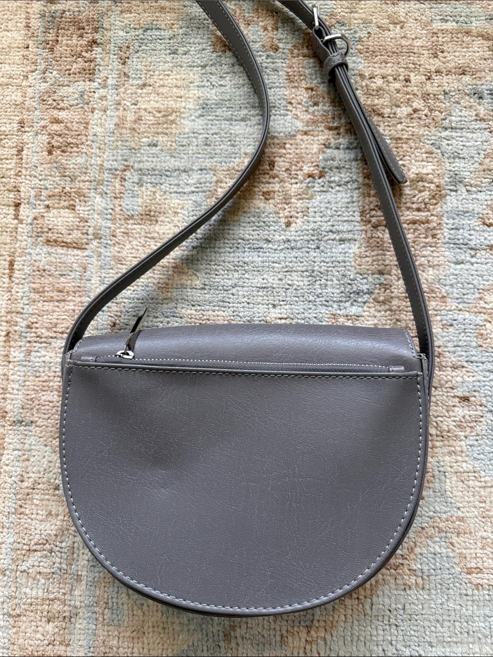 Matt & Nat Rith Saddle Vegan Leather Cross Body Purse Shadow Gray - Picture 4 of 5